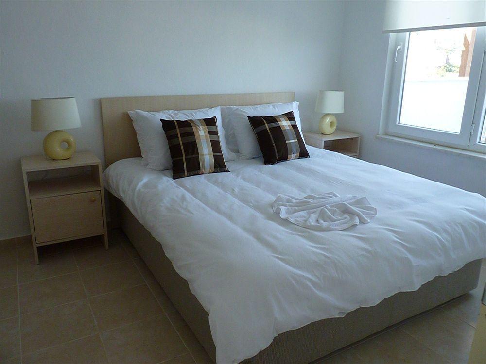 Flip Flops Meltemi Apartments Milas Екстер'єр фото